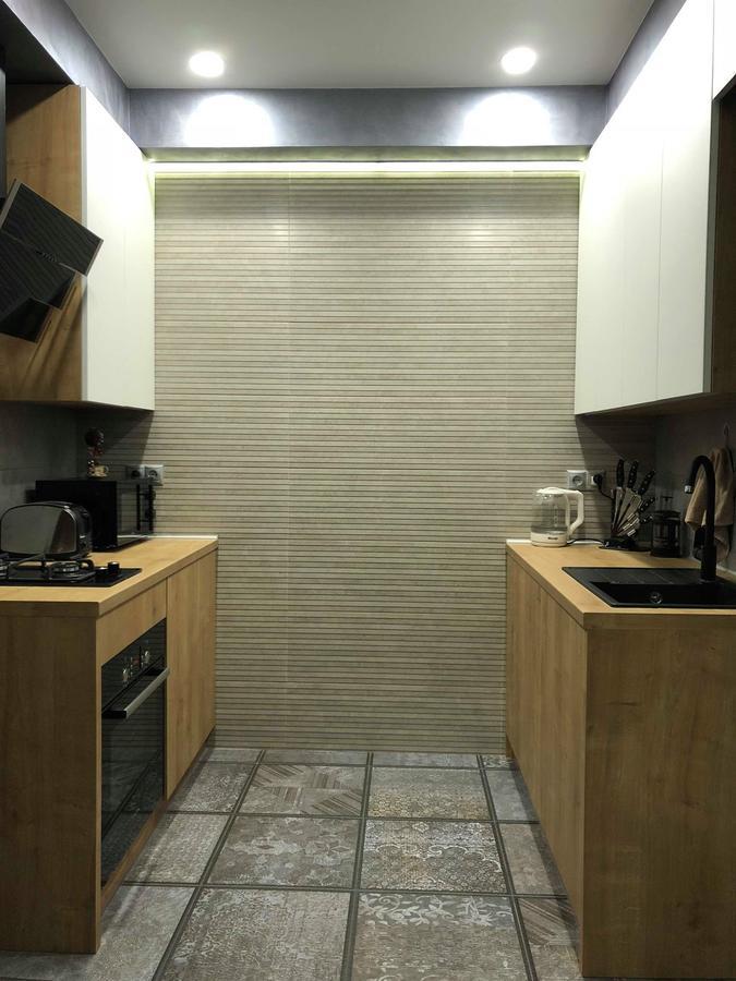 Lux Apartment Ruska リヴィウ エクステリア 写真