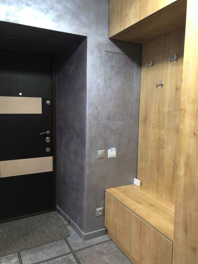 Lux Apartment Ruska リヴィウ エクステリア 写真